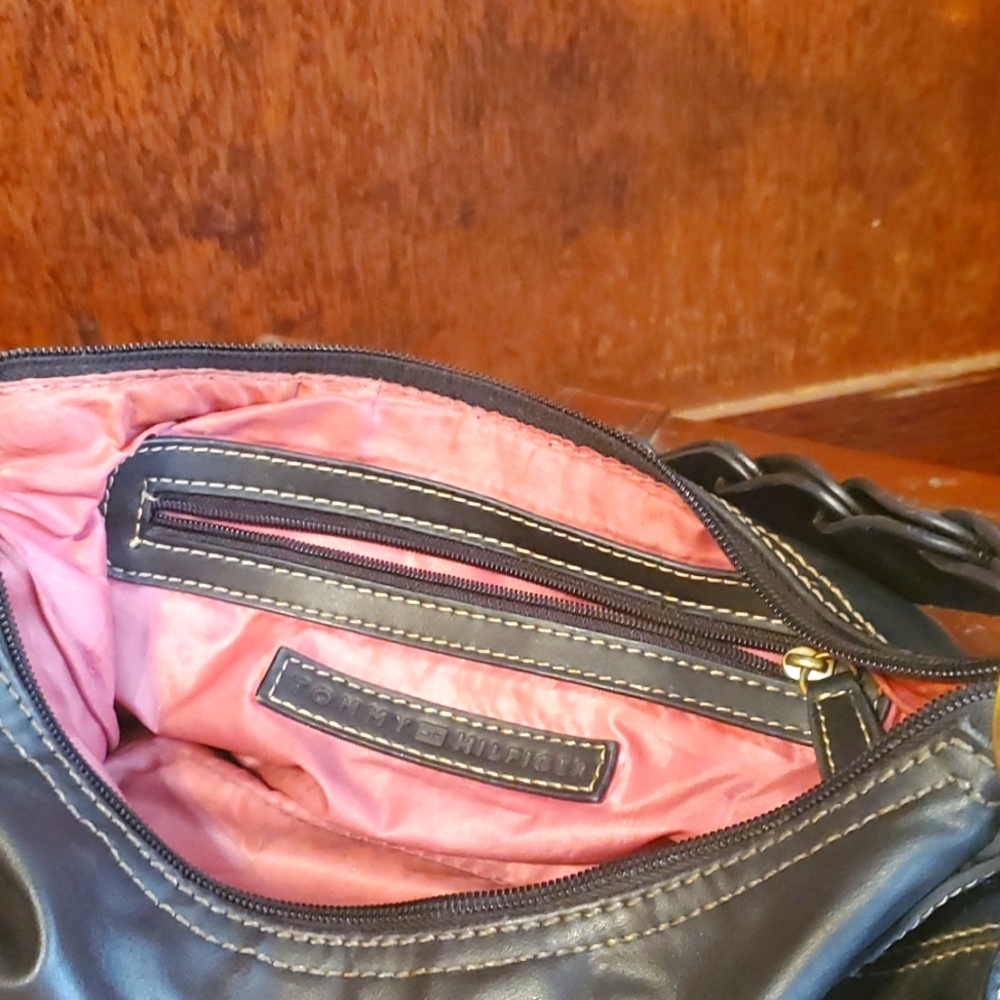 Tommy Hilfiger bag